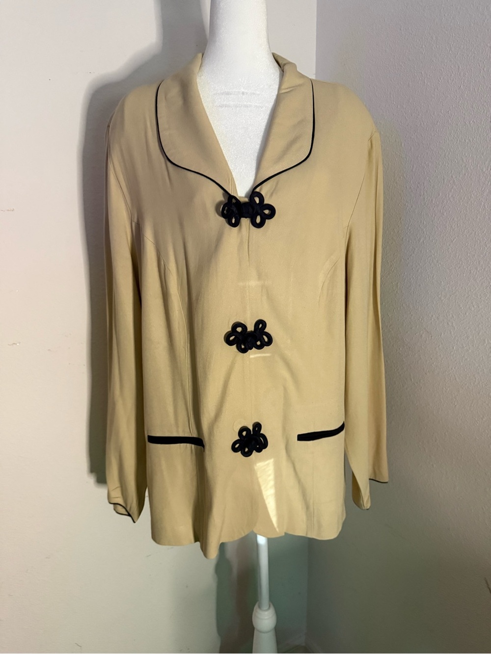 Vintage 90s Studio C Contrast Trim Frog Closure Blazer Jacket Cream 1X 2X